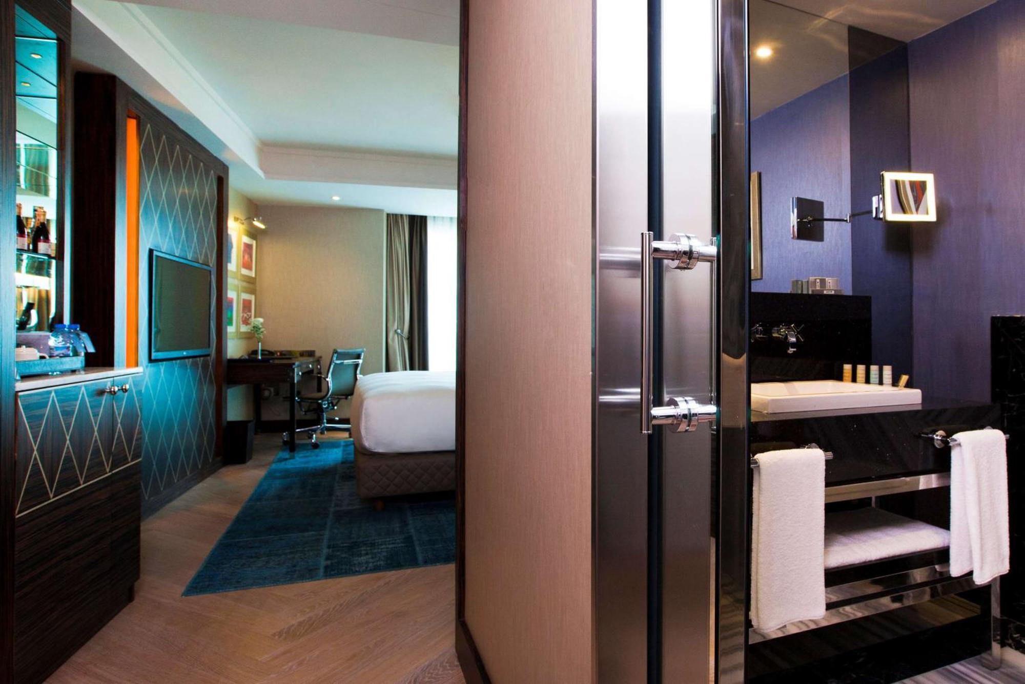 Standard Room,1275043561:JPEG